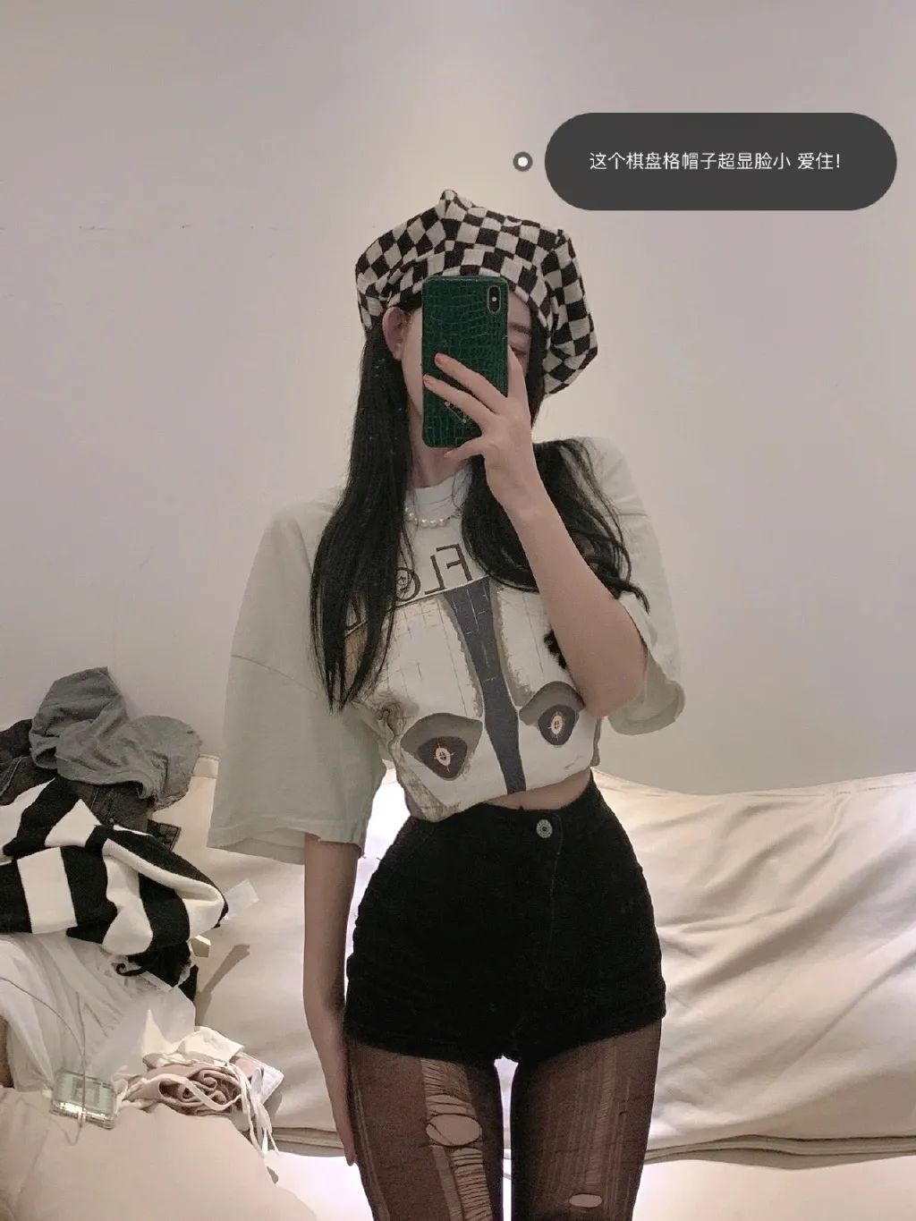 妹子絲襪都破了，好心疼??！插圖4