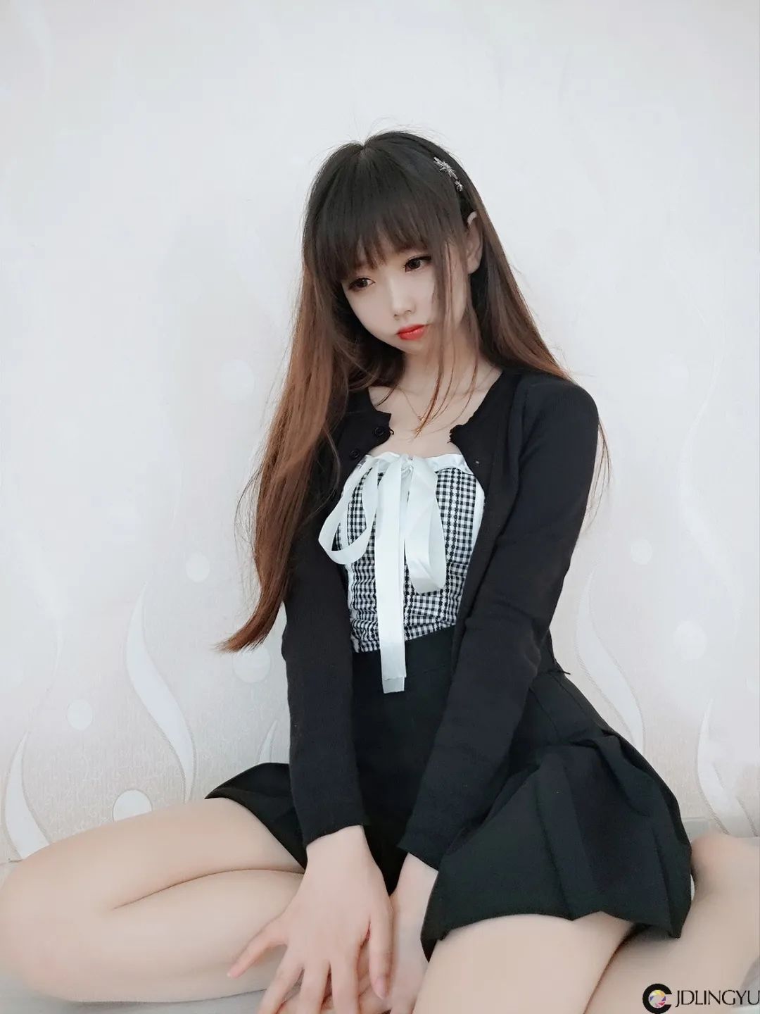 妹子絲襪都破了，好心疼??！插圖26