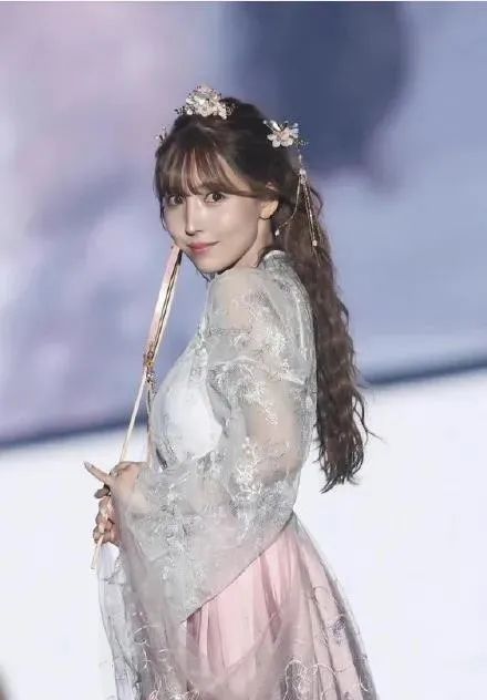 三上悠亞被漢服圈的妖魔鬼怪，噴慘了插圖2