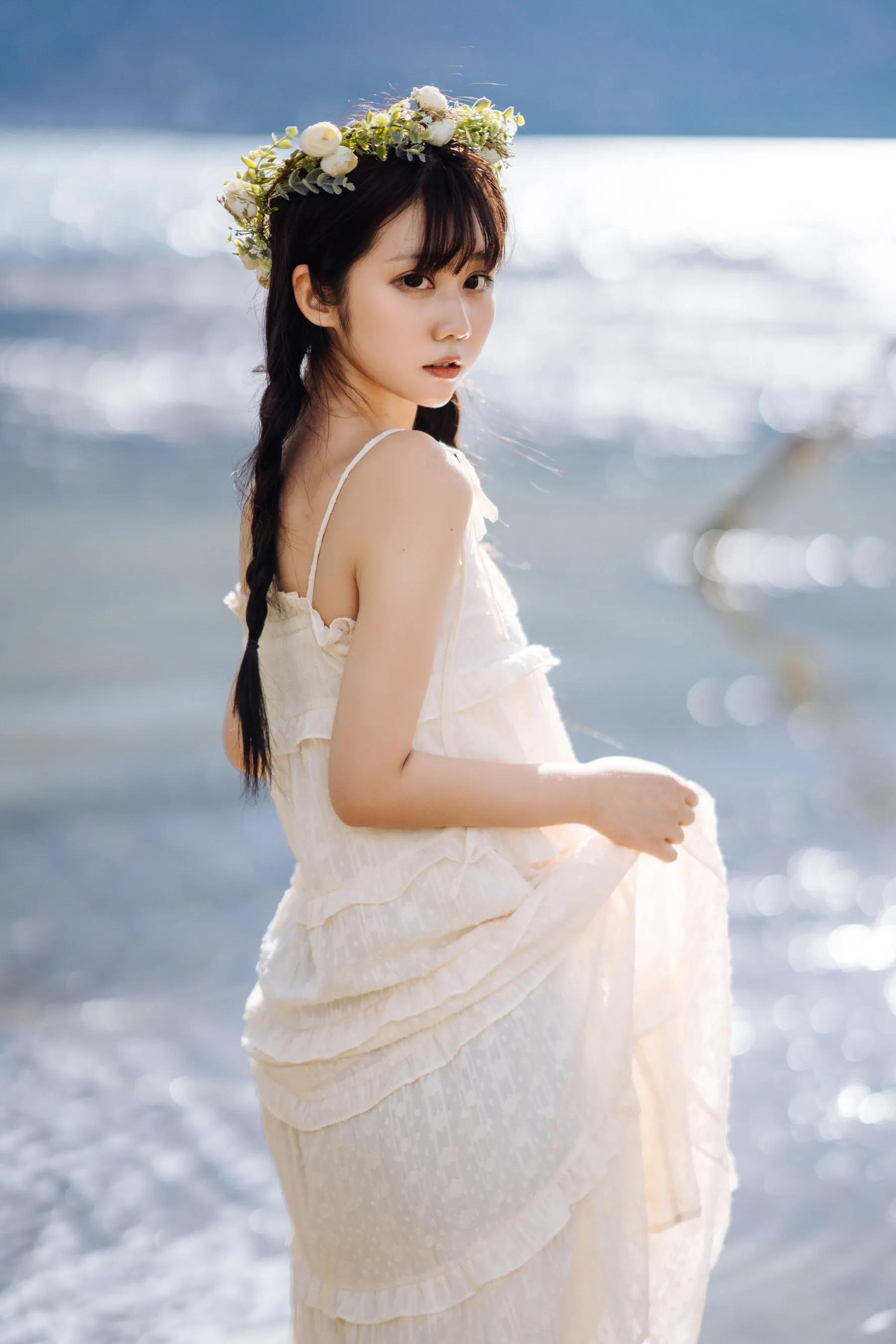 喵糖映畫 海邊姑娘（鏡醬）純色白裙，嚶嚶嚶插圖9